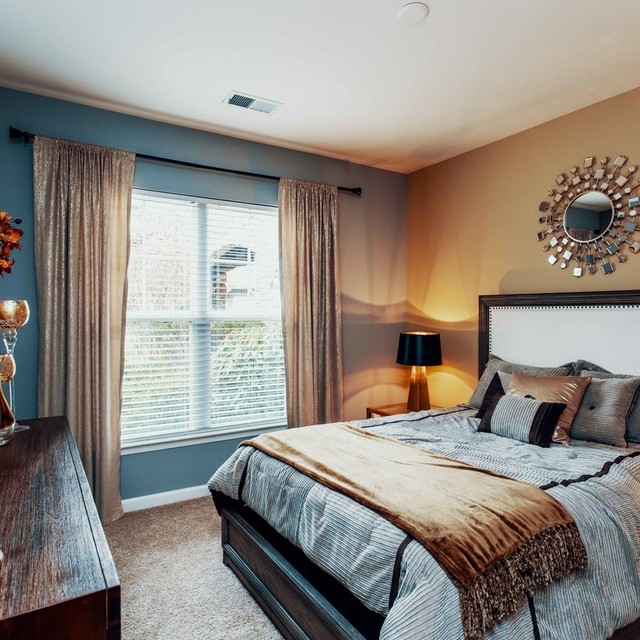 Frederick Apartments Century Clearbrook Gallery